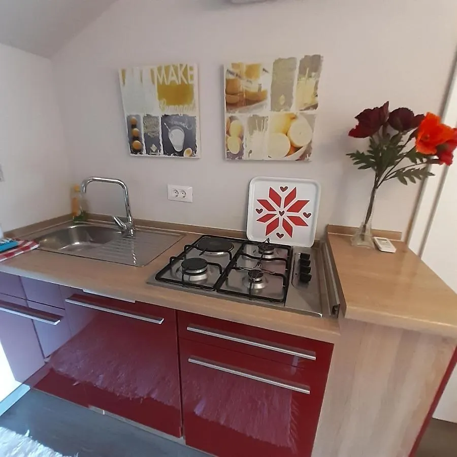 Orange Cube Apartment Rijeka