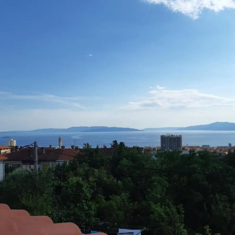 Orange Cube Apartment Rijeka
